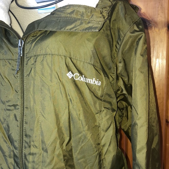 Columbia Womens Switchback Sherpa Lined Jacket | Olive Green small winter coat​ - Picture 6 of 12